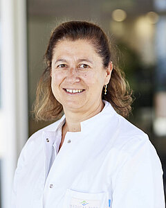 Ein Portraitfoto von Dr. med. Sylvia Beckstein.